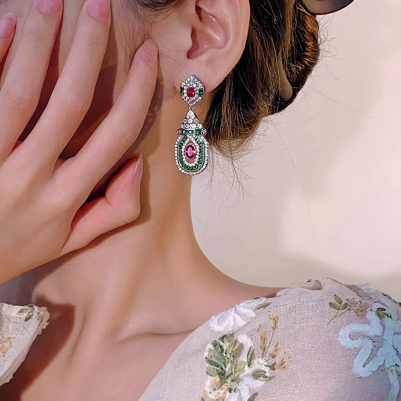 New Fashion Jewelry Imitation Red Corundum Palace Style High-end Earrings for Women