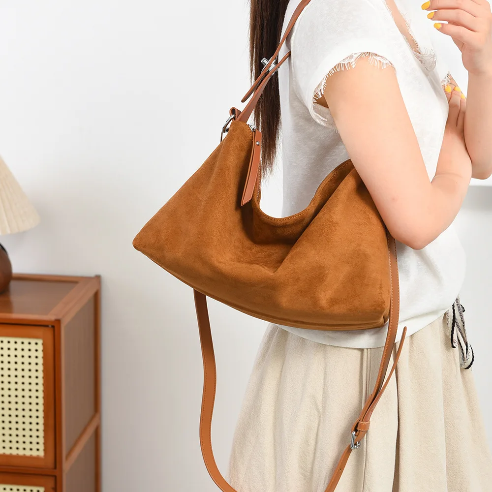 Vintage Suede women Crossbody bags Female hobos Shoulder Bag Casual Handbag Commuting Lady Messenger Bag bolsos Shopping Office