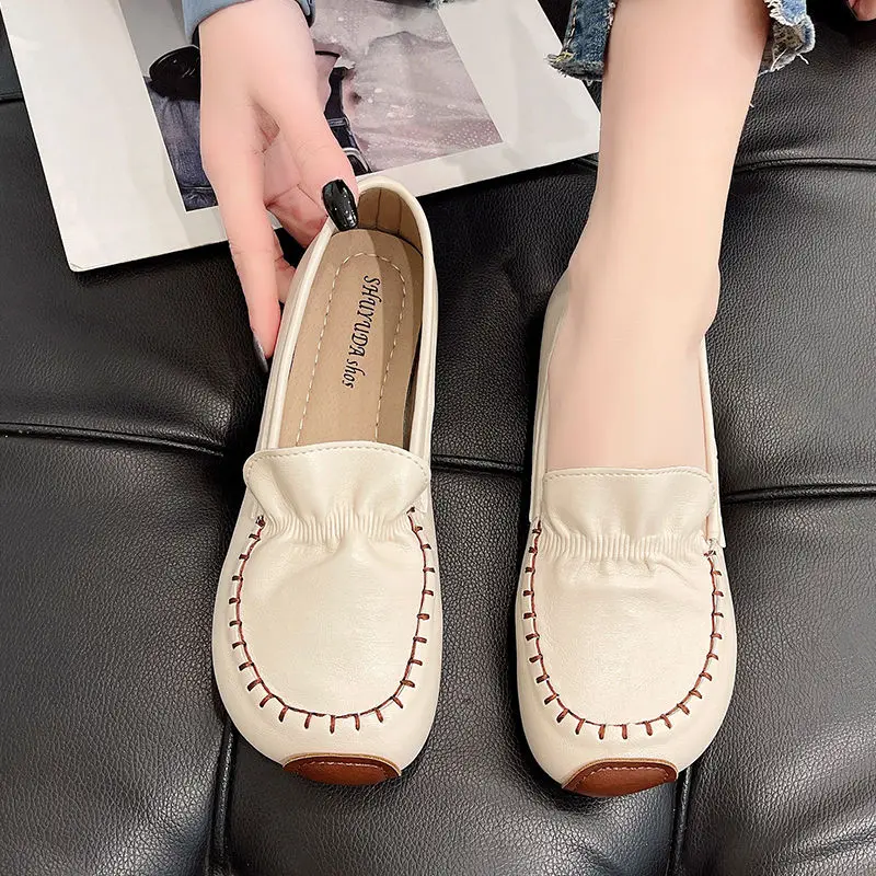 Shoes for Women Leather Flat Woman Footwear Round Toe Off White Loafers Vulcanized Free Shipping Promotion High Quality Urban 39