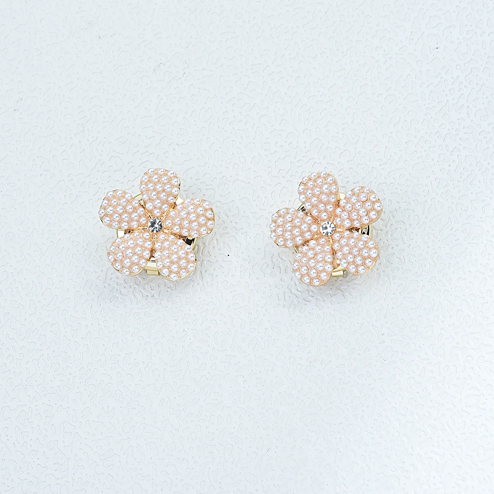 ICEYY  Pearl Beads Five Petal Cufflink Button Covers For Shirt Button Clip Sleeve Buttons Fashion Girls\' Gifts Tux Cufflinks