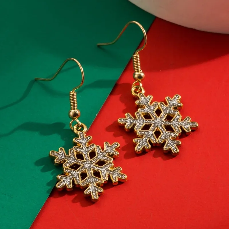 Metal Christmas Snowflake Geometric Dangle Earrings for Women New Simple Charm Design Jewelry New Year Party Accessories 2025