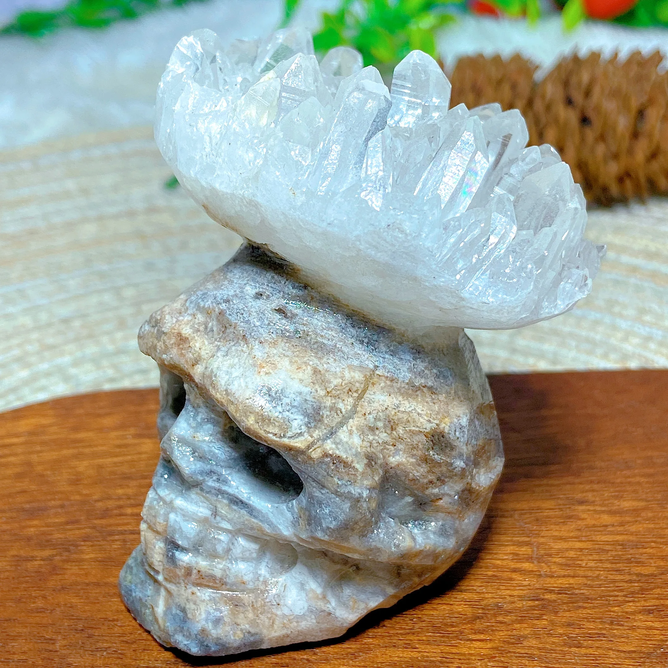 Healing Natural Crystals Clear Quartz Manual Skull Rainbow Cluster Ore Carving Mineral Energy Home Decorations Holiday Gift