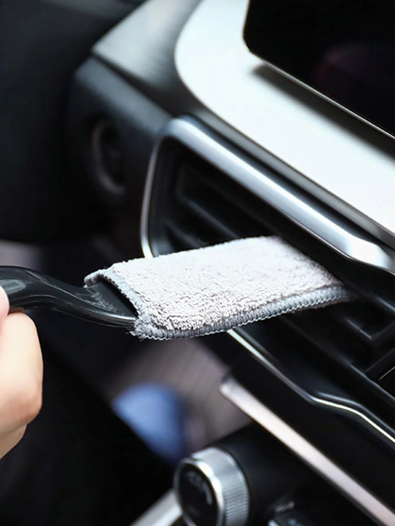 Soft Bristled Car Interior Detailing Brush Versatile Cleaning Tool for Dashboards Vents and Crevices Vehicle Interior Cleaner