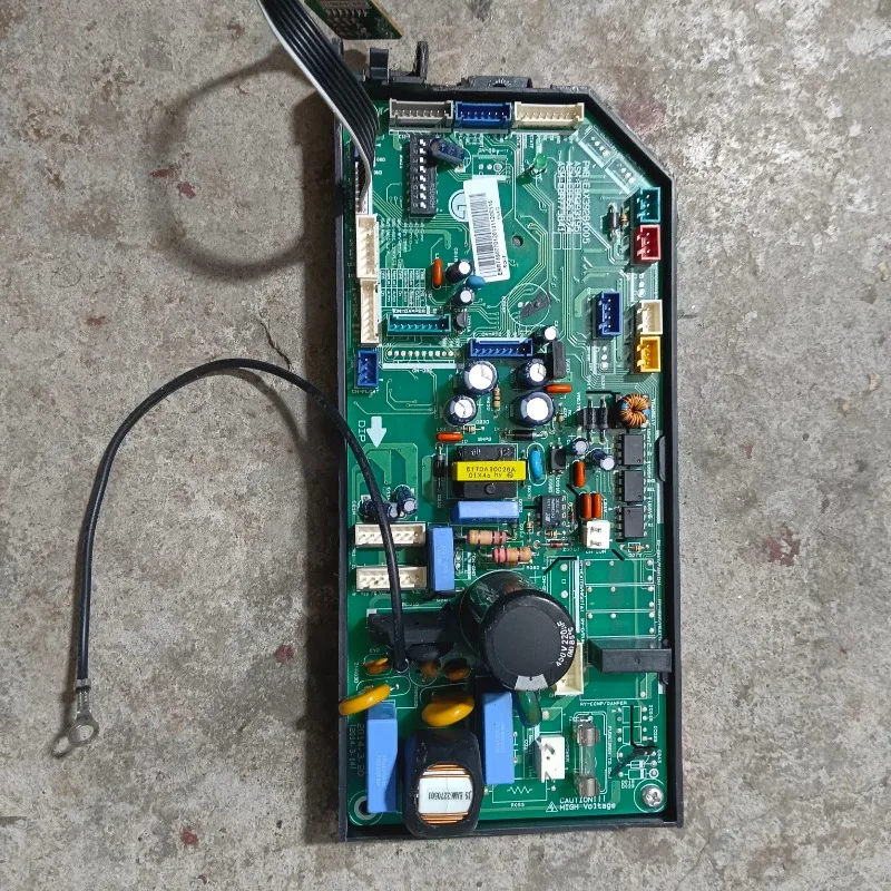 Las piezas son adecuadas para el tablero interno de la máquina del aire acondicionado central LG EAX39281005 tablero de la computadora de la máquina del conducto de aire EBR393195