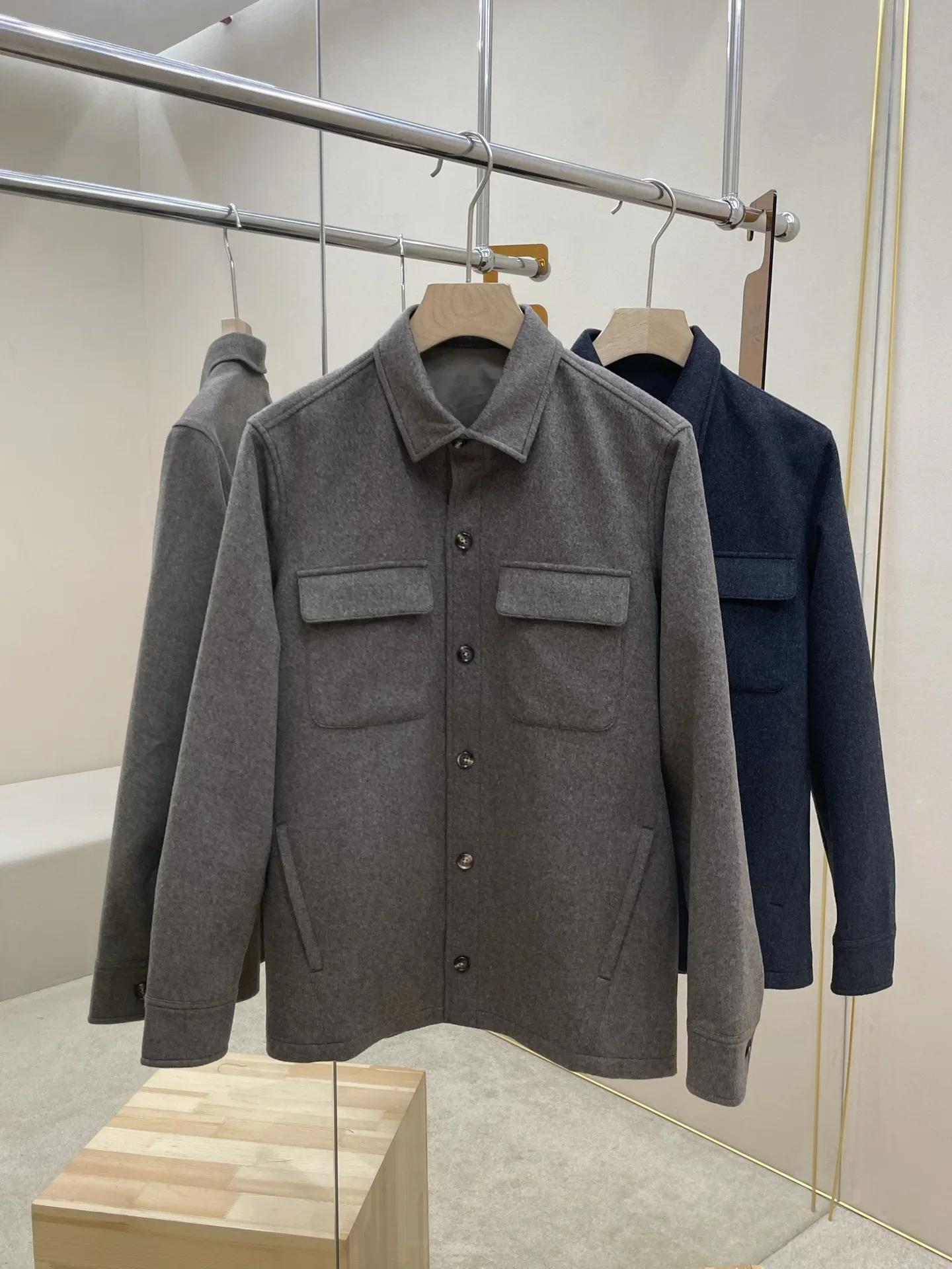 قميص إيطالي 25aw طية صدر السترة من الصوف سترة المال القديم