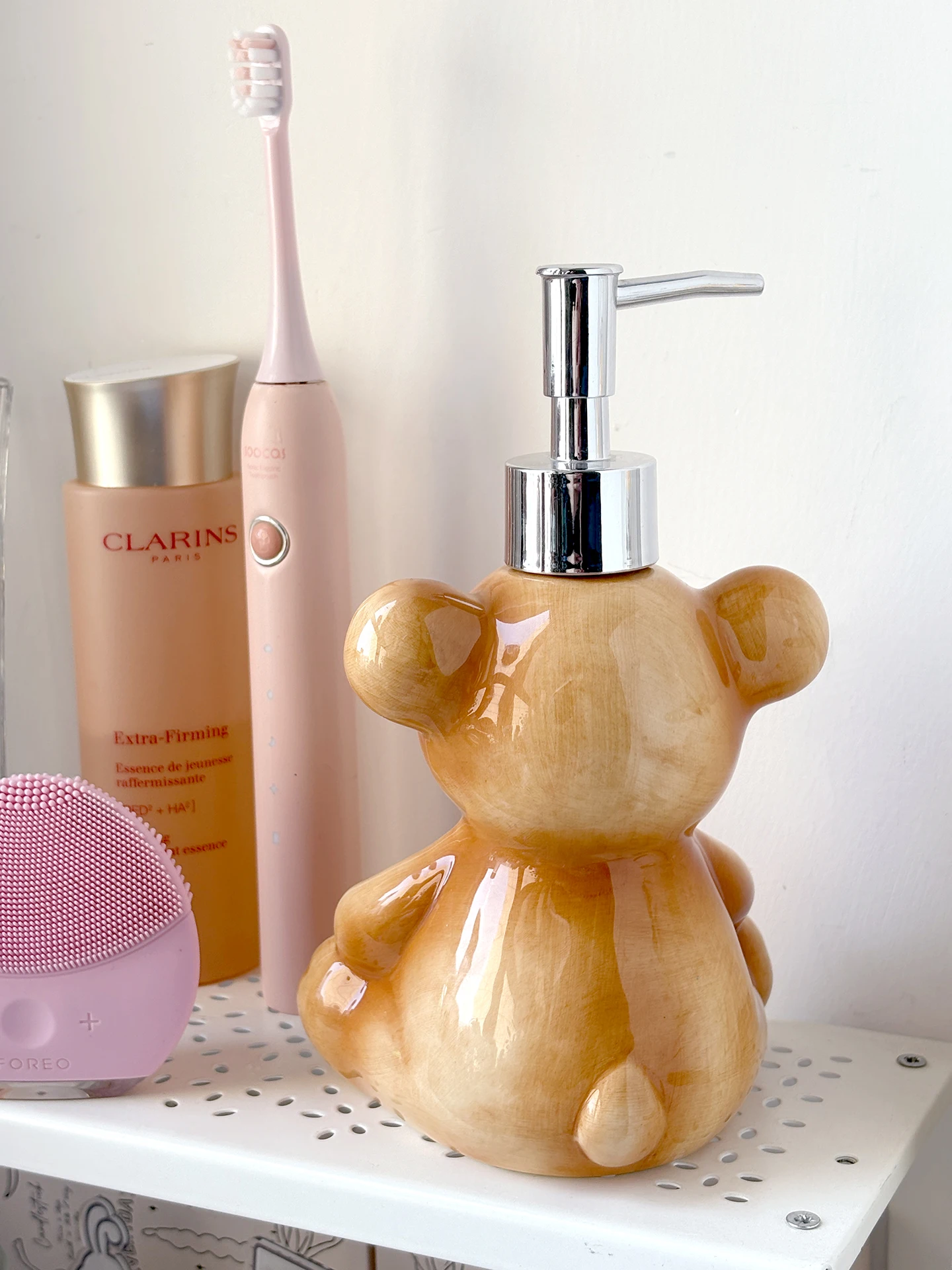 400ml  soap dispenser Cute teddy bear bath bottle, playful hand sanitizer bottle, creative home ceramic packaging container - view 5