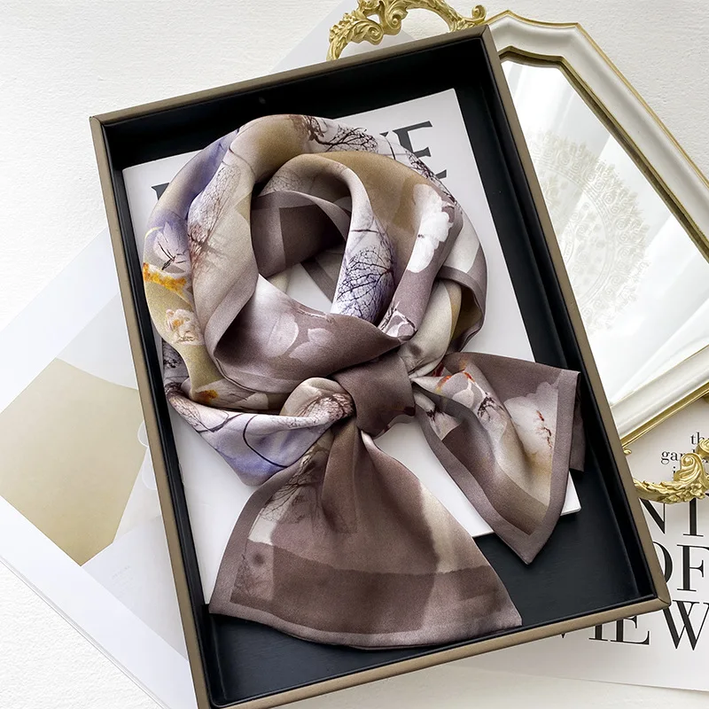 

Design 100% Real Silk Scarves Vintage Print Neckerchief Headbands For Women Handle Bag Ribbons Foulard Tie Hair Band