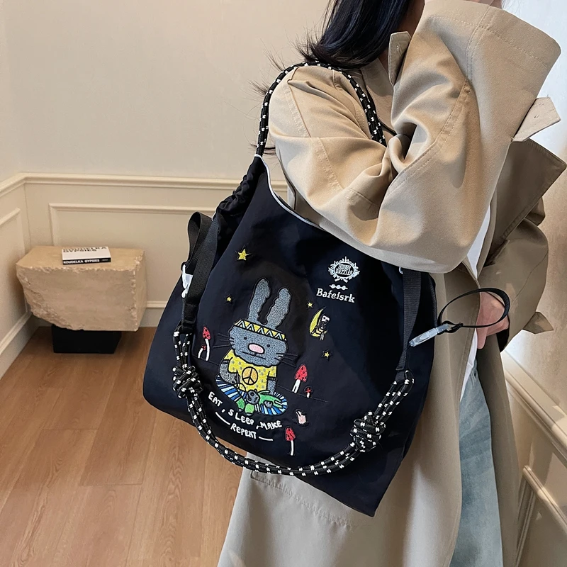 

New Fashion Embroidery Canvas Material Women Shoulder Bags Large Capacity Tote Bag High Quality Soft Drawstring Shopping Handbag