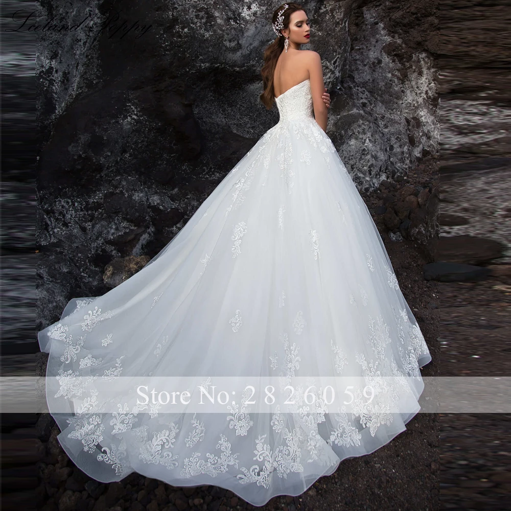 Lceland Poppy Customized Strapless Ball Gown Tulle Wedding Dresses Floor Length Sleeveless Lace Appliques Bridal Gowns