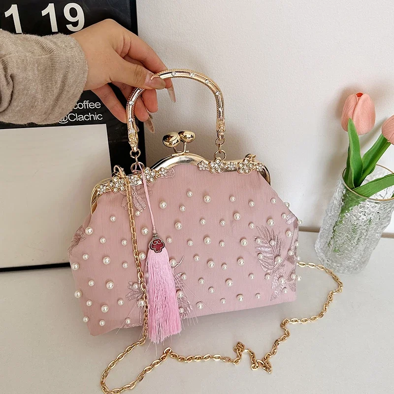 

Сплошной цвет с цепочкой, изысканные сумки через плечо с кисточками, весна 2023, новые женские сумки, модные универсальные сумки для ужина с застежкой