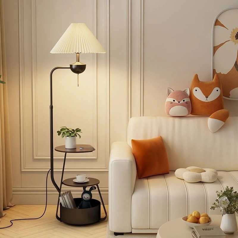 

Internet celebrity explosion retro fashion versatile living room bedroom high-end floor lamp creative sofa new floor lamp