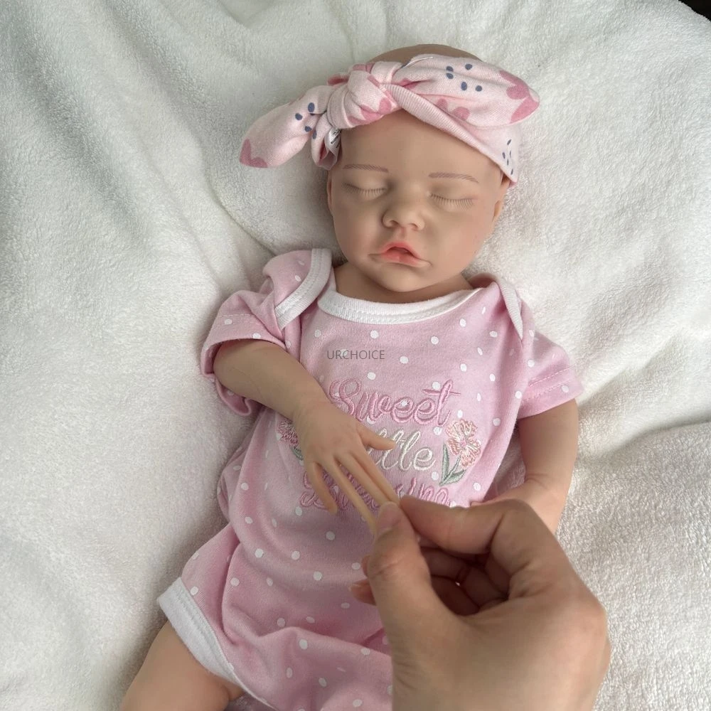 17인치 3D 피부 실제 실리콘 다시 태어난 아기 소녀 육아 연습을위한 예쁜 가중 방수 신생아 인형 생일 선물