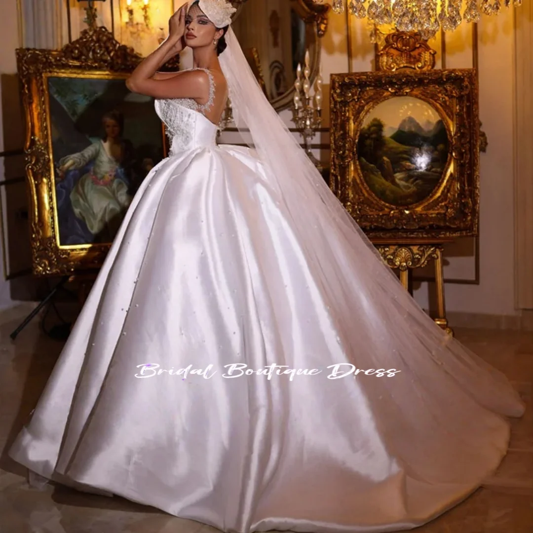 تخصيص أناقة خمر الخامس الرقبة الكرة ثوب الزفاف حزب فساتين فاخرة أكمام الساتان الديكور فرشاة قطار فساتين الزفاف