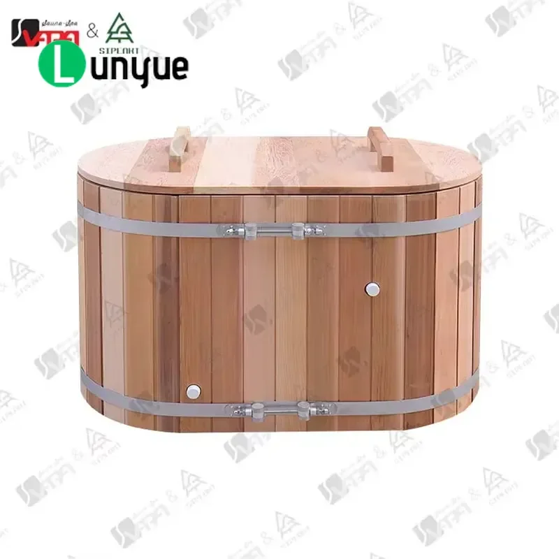 Circular Redwood Ice Bath Spa Tub with Steps Eco Friendly Customizable Modern Design for Outdoor Use
