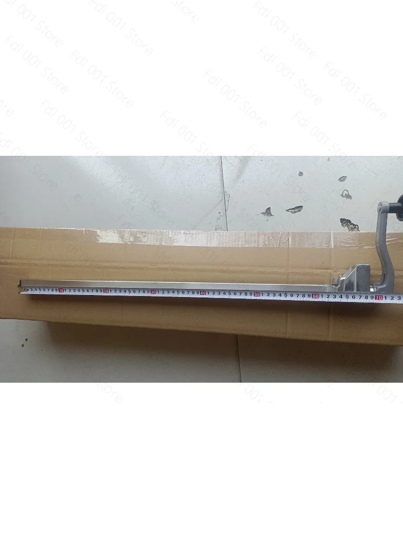 2026 Heavy Duty Commercial Can Opener, Manual Hand-Turn Industrial Can Opener for Large Top-Open Cans