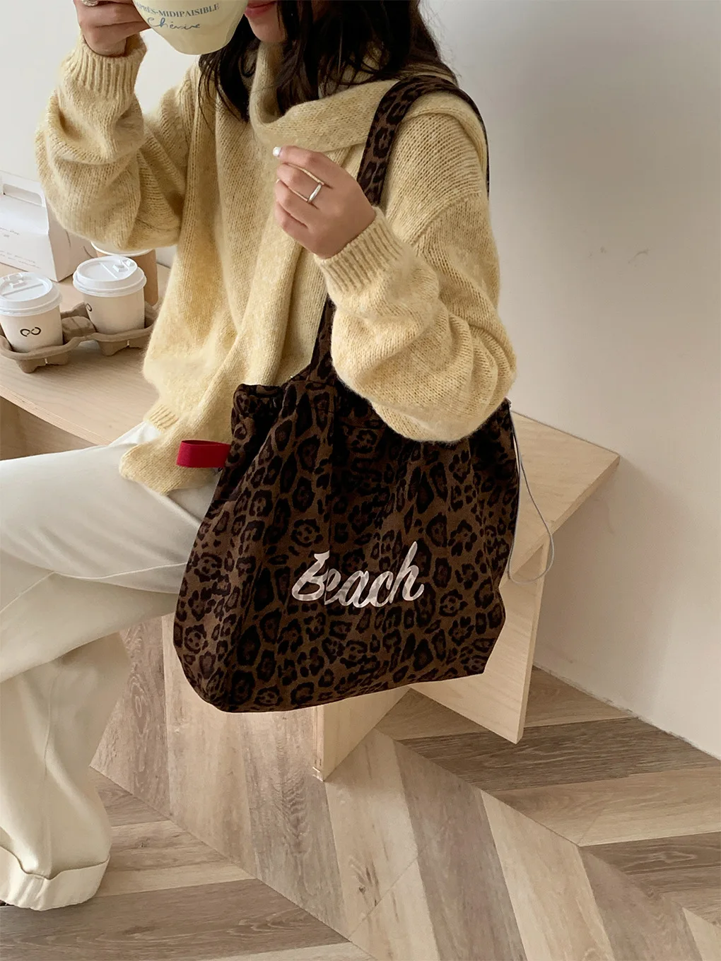 

Korean Sle Faion Blogger Leopard Print Canvas Tote Bag Large Capaci Casual Versatile Single oulder Bag for Commuting ...