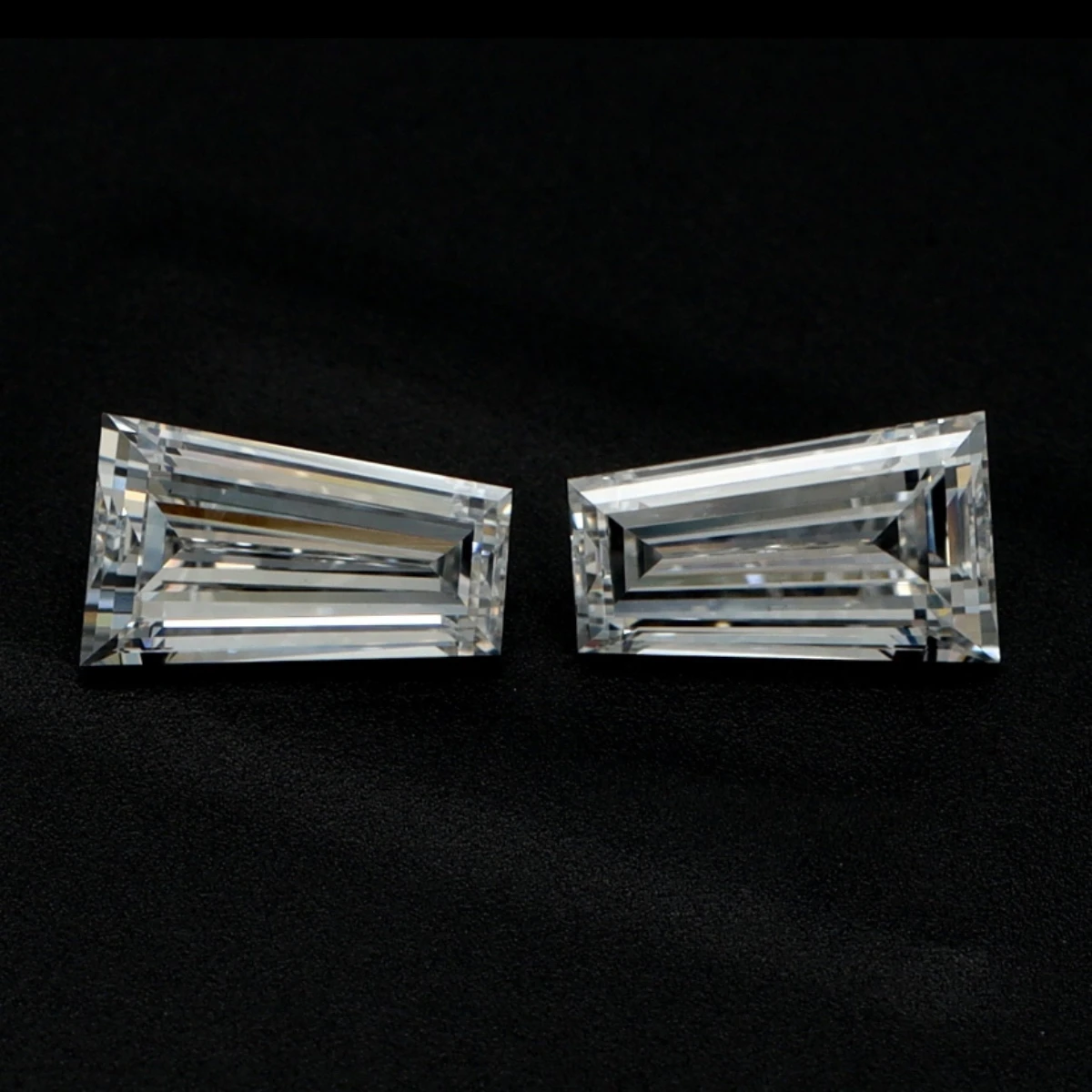 20Pcs Tapered Baguette Lab Melee Diamonds Small Size Lab Created Diamonds Various Sizes Lab Loose Diamonds for Wholesale