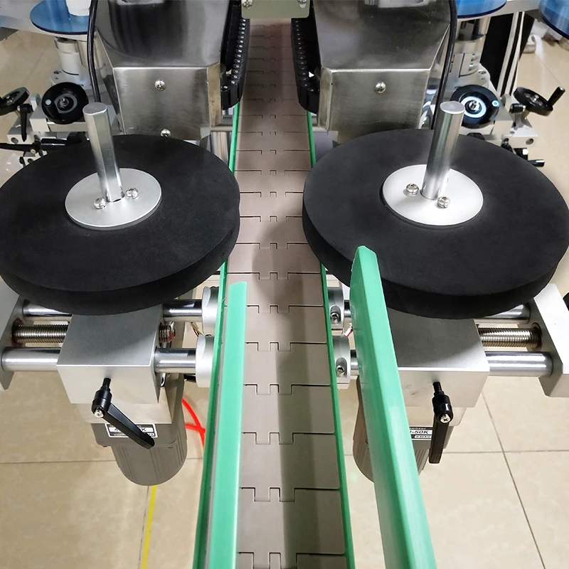 Round Bottle Labeler Machine Automatic Sticker Applying Equipment For Beverage Cosmetic Packaging Customized