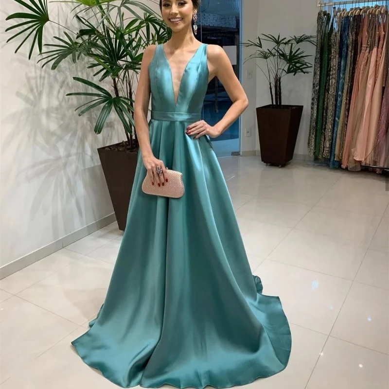 

Wholesale Simple 2023 Evening Dress Green Sexy V-Neck Satin Backless Sleeveless Women Formal Gowns vestidos de gala