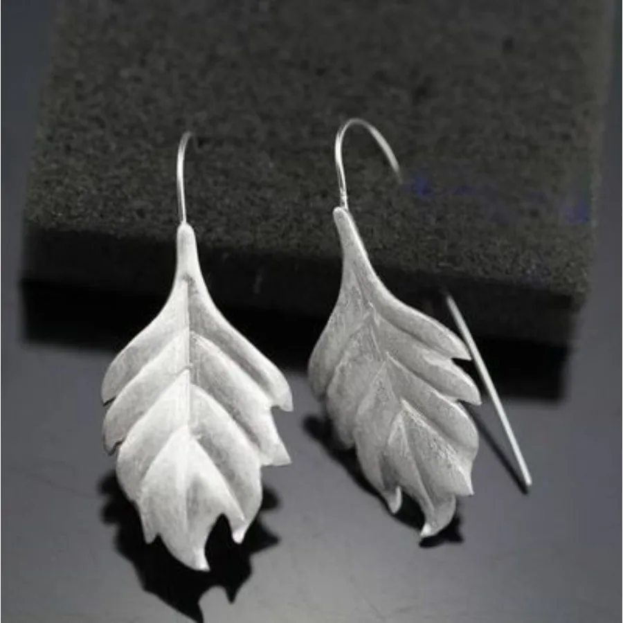 

S925 Sterling Silver Thai Craft Flower Earrings Temperament Long Leaf Jewelry