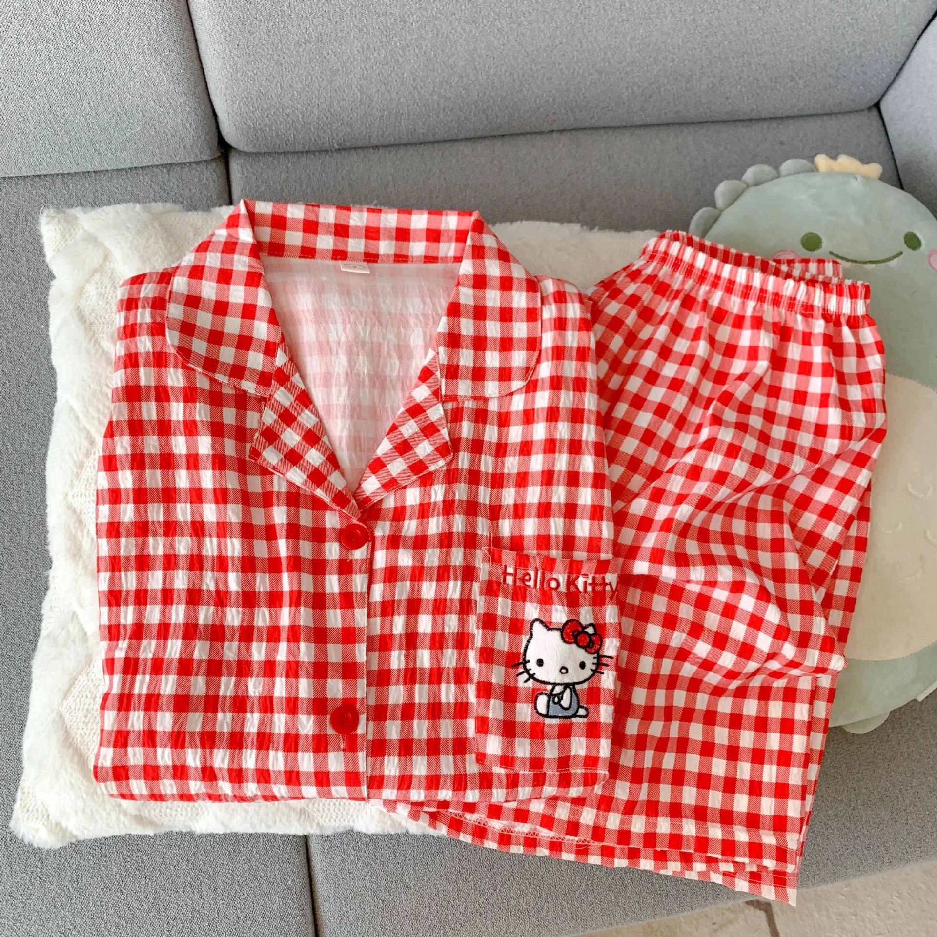 

Summer Thin Cloud Cotton Short Sleeved Shorts Sleepwear Women's Cute Cardigan Casual Home Suit Set