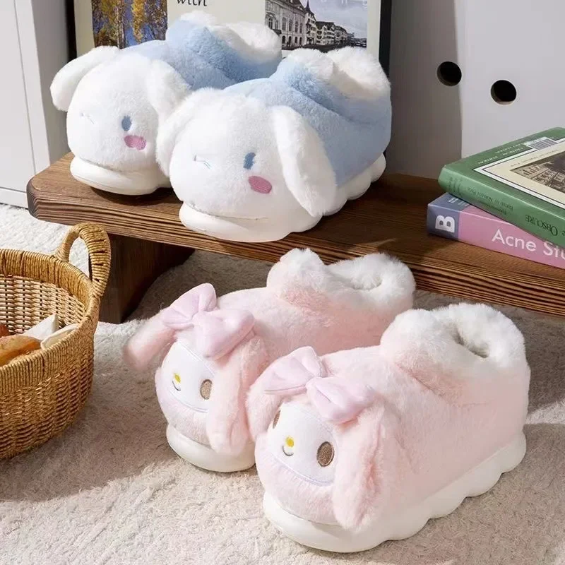 Hello Kitty Cinnamoroll Kuromi moja melodia kapcie z bawełny dla kobiet zimowe grube podeszwa antypoślizgowe ciepłe i urocze futrzane kapcie