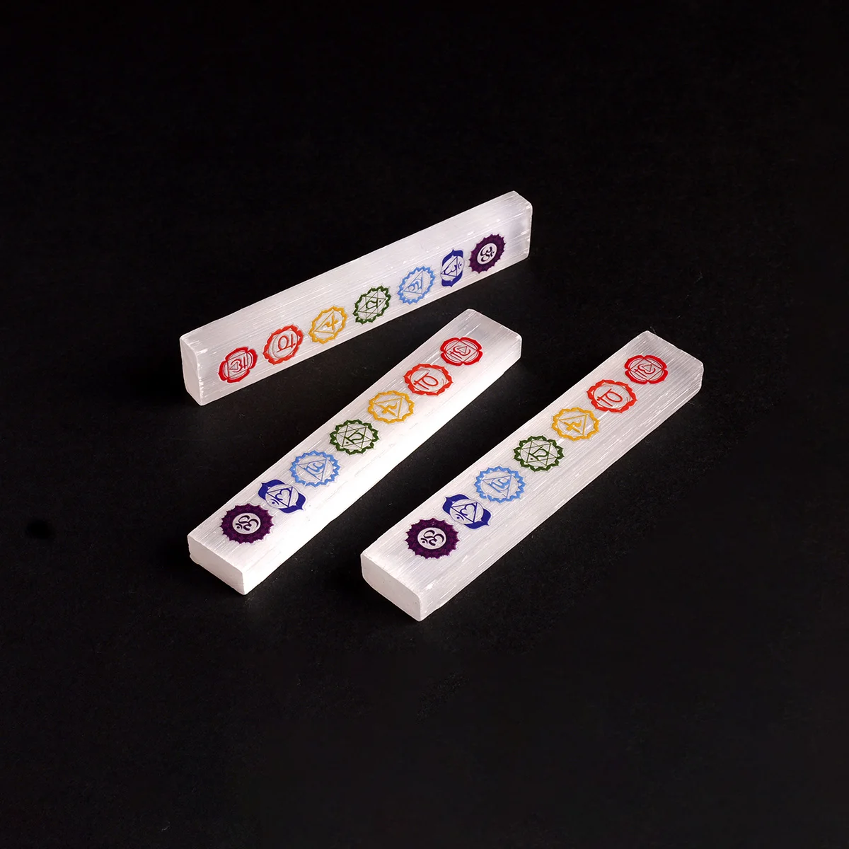 1PC White Selenite Crystal Board Natural Stones Healing Gypsum Chakela Magic Stick Palm Stone - Energy Healing Gift