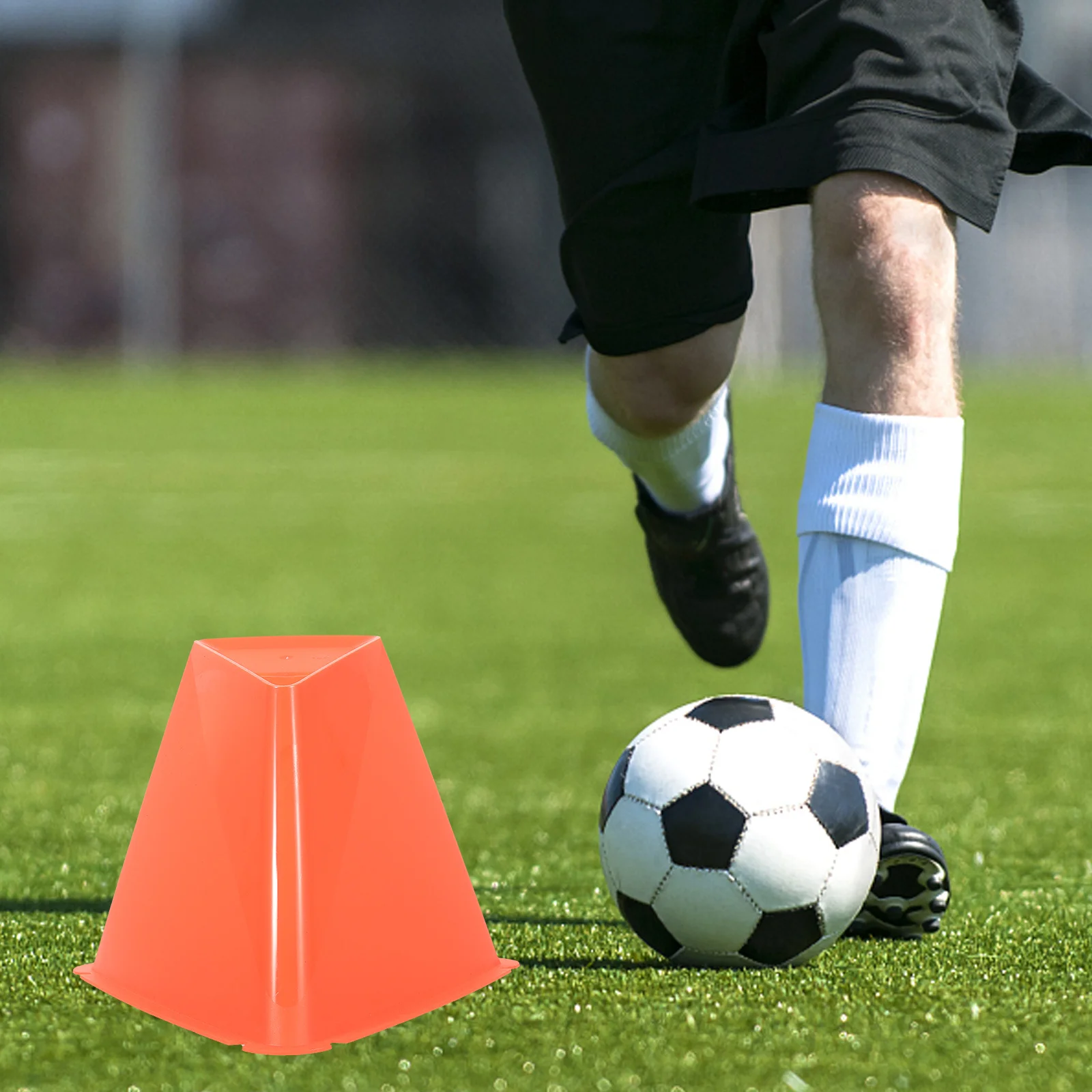 Coni da calcio PE rossi da 6 pezzi per allenamento di agilità, trapani da calcio, triangolo sportivo, secchielli per marcatura, ostacoli, cono, ostacoli