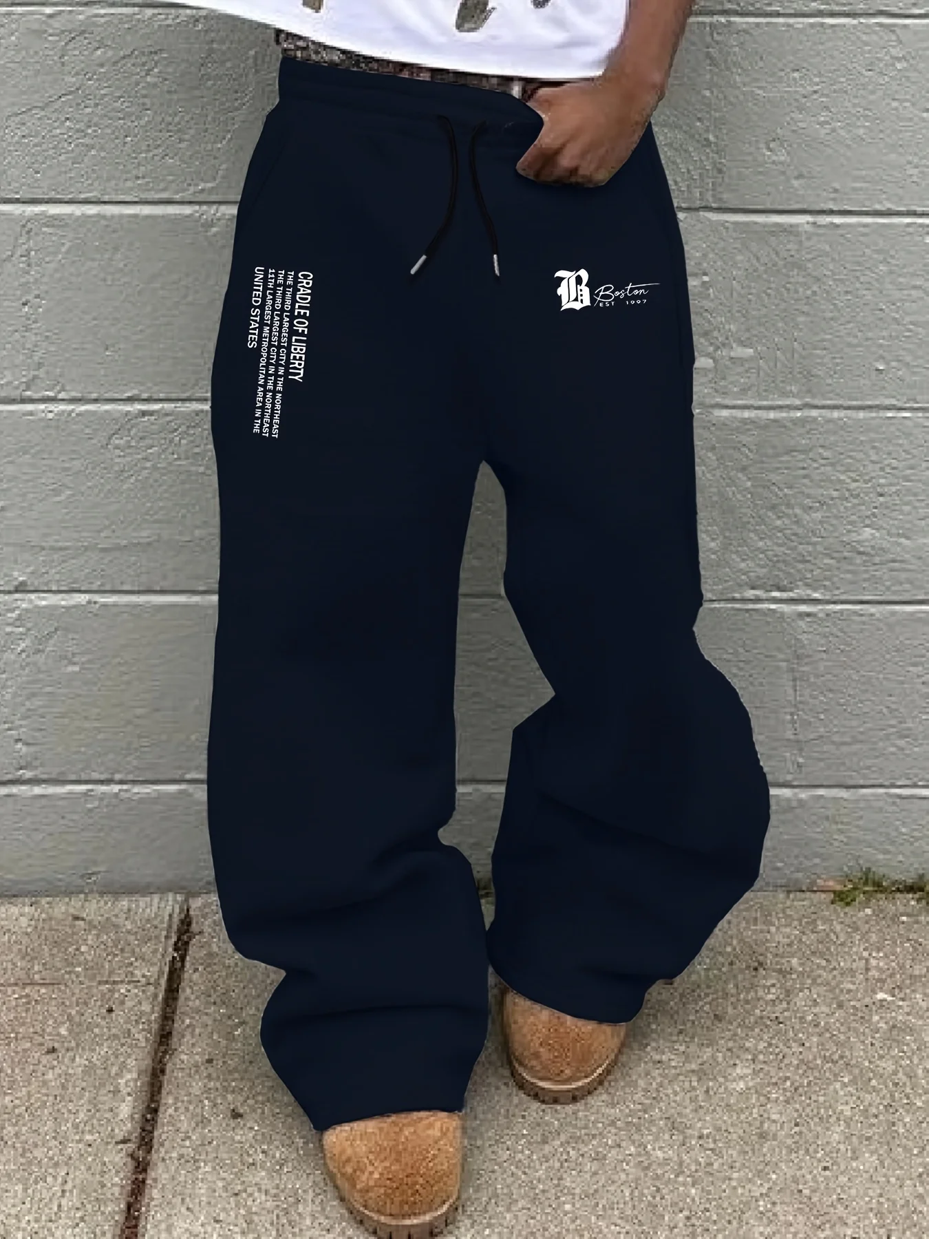 

Men's Autumn and Winter Drawstring Casual Sweatpants with Letter Print for Casual Daily Wear To Create A Trendy Look