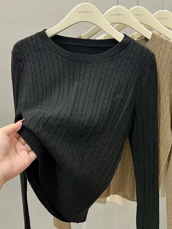 Ele Long Sve Knitted Sweater Women's round Ne Base irt Commute Sle Soft Fabric Warmth Young Fem Faion