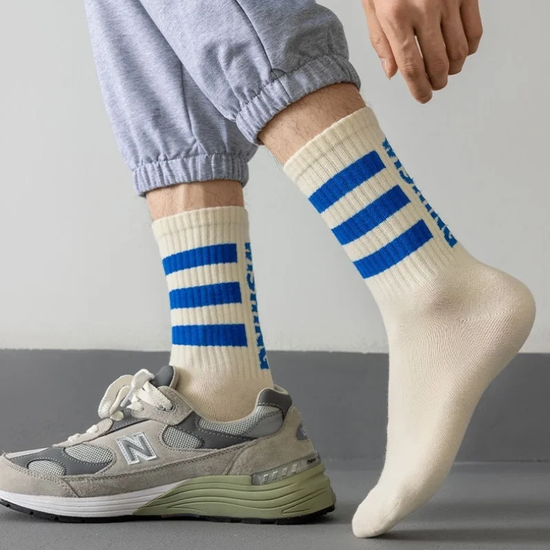 Men\'s Striped Sports Socks, Basketball Socks, Comfortable And Breathable Outdoor Casual Socks, Suitable For Wearing All Seasons