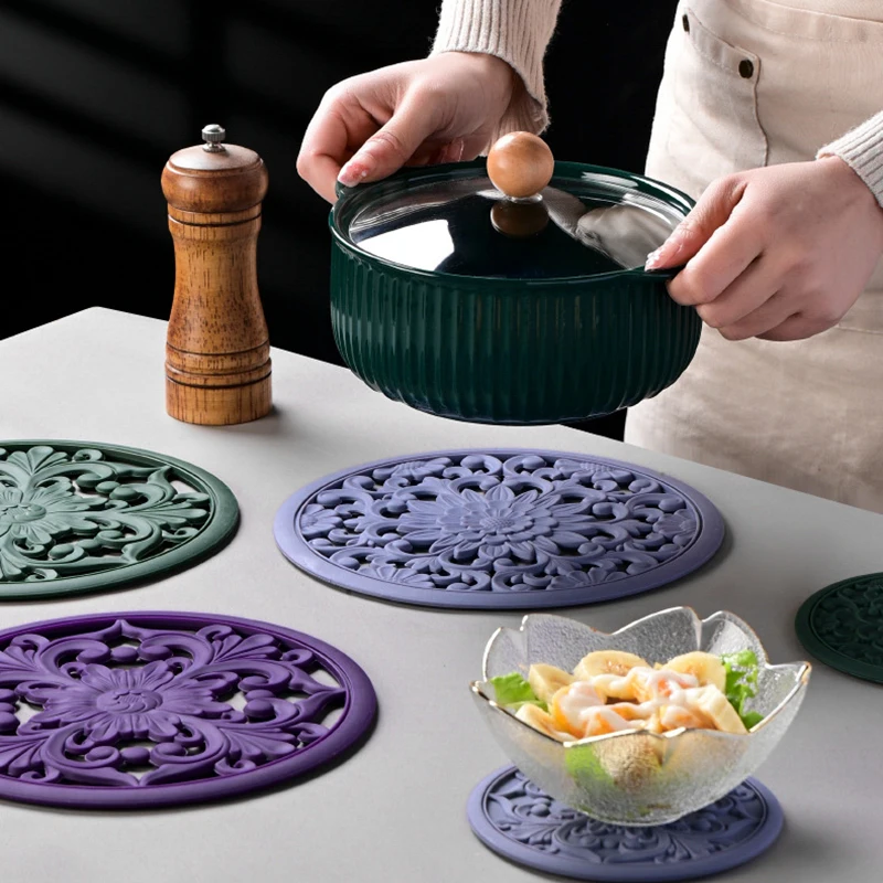 3pcs Silicone Heat Insulation Pad Hollow Non-Slip Coaster Kitchen Tableware Coaster Resistant Tableware Mat for Bowl Dish Pot