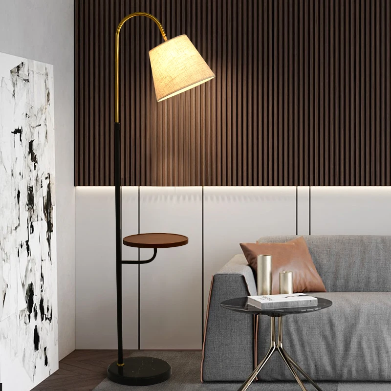 Lámpara de pie de hierro moderna, lámpara de pie minimalista para sala de estar dormitorio, luz de esquina alta Simple, Base E27 de 220V