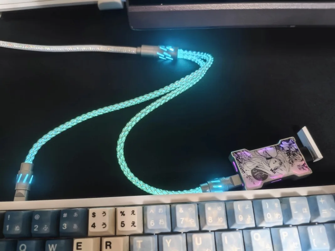ESports 8K Aviation Plug-in Cable Custom One To Two 8K Magnetic Axis Keyboards for E-sports Game Usage Pink/silvery RGB 8Khz