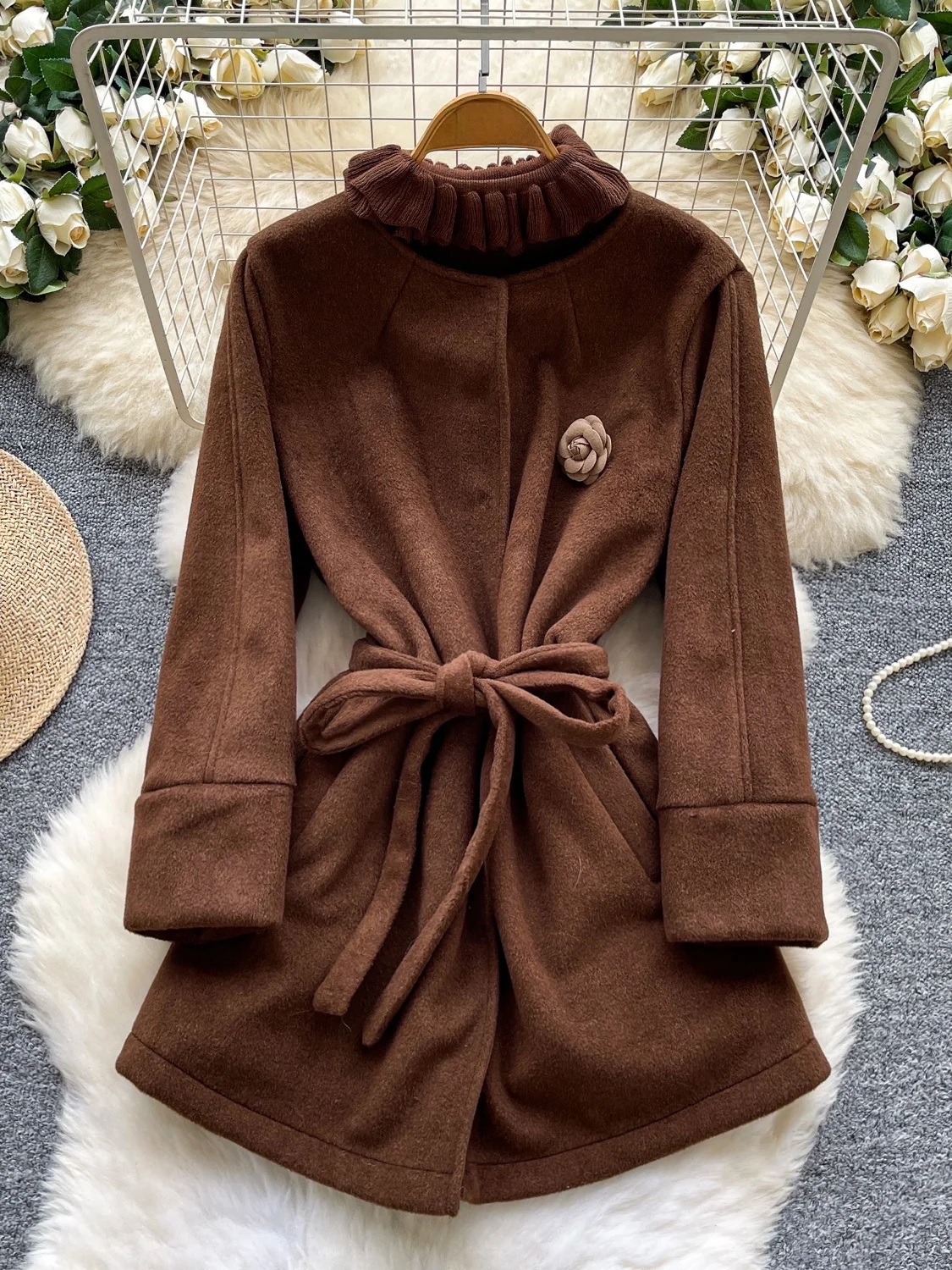 

Вязаный шерстяной топ для похудения с поясом и длинными рукавами для невысоких женщин, модная верхняя одежда с деревянным узором