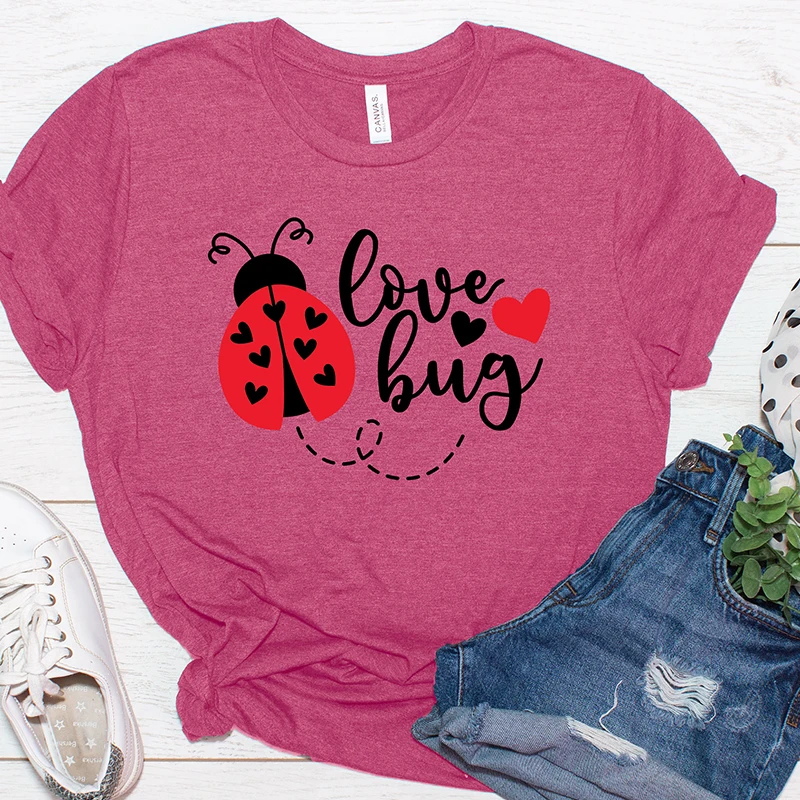 Love Bug Valentines Day Shirt for Woman Heart Love Bug Fashion Casual Tops Lady Bird Valentines Crew Neck Short Sleeve T-shirt