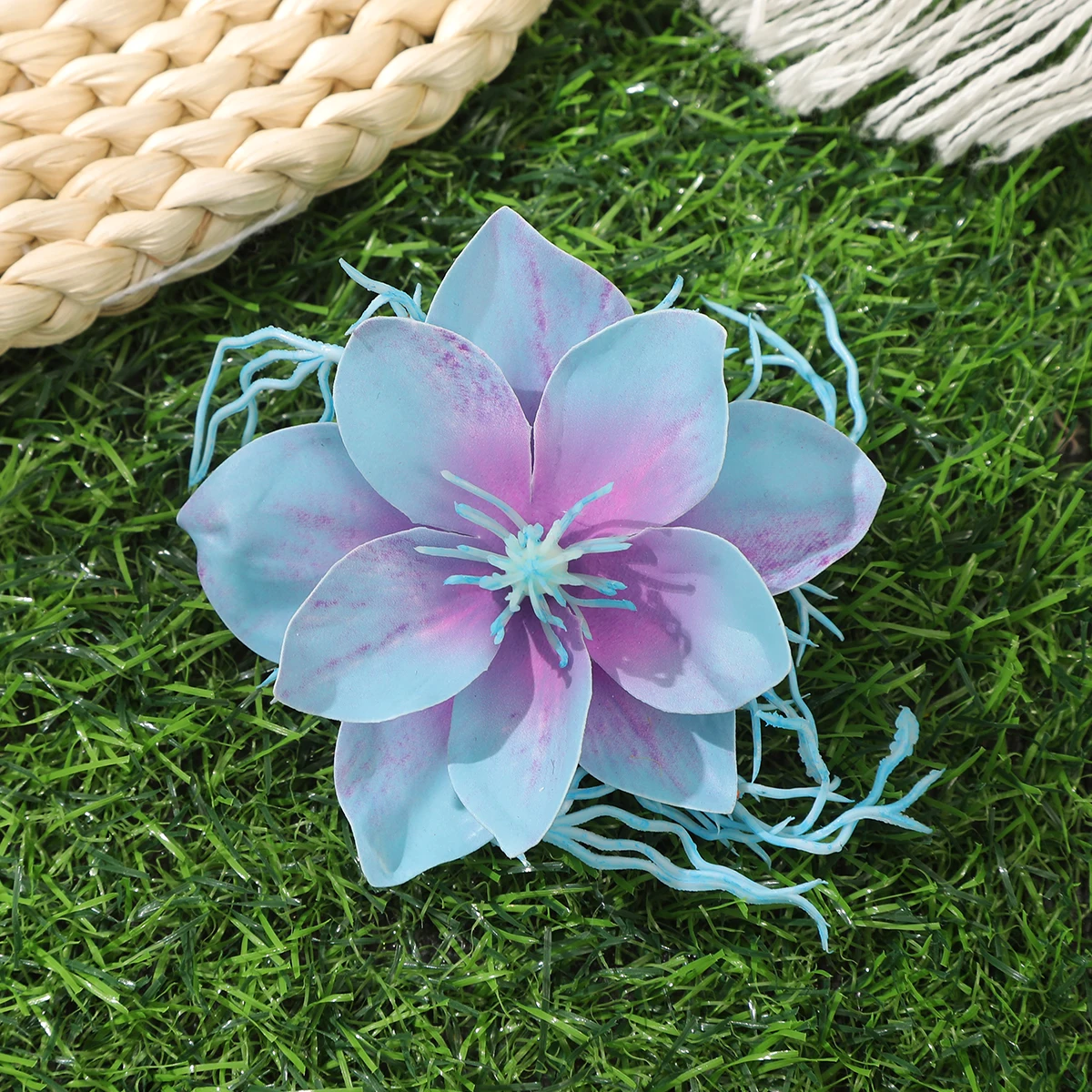 AWAYTR New Women Hawaiian Beach Flower Hair Clips Boho Small Hair Clips Girls Fashion Tropical Fancy Seaside Hair Accessories