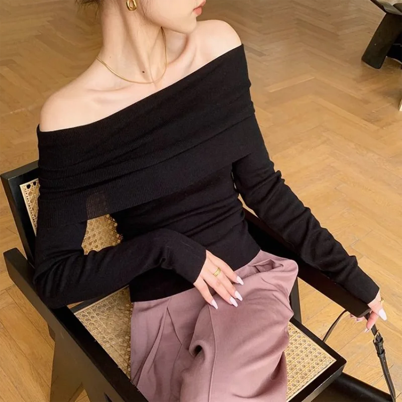 Black Solid Off Shoulder Elegant Long Sleeve Tops Korean Fashion Slim Sexy Cropped T Shirt Women Autumn Y2k Clothing Skinny Top