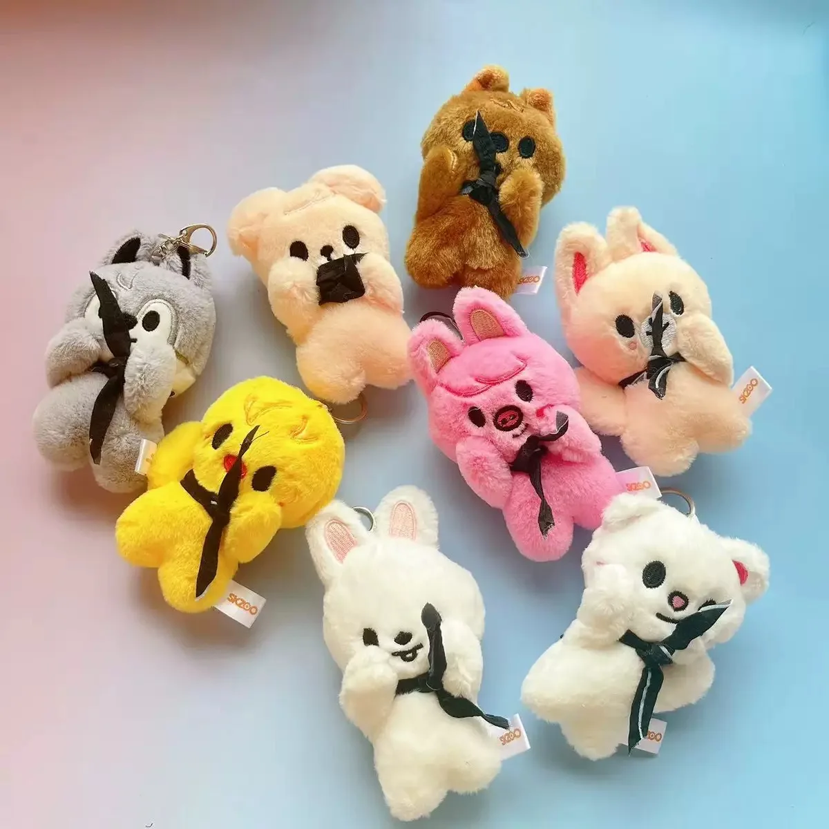 

New Stray Kids plush doll keychain, shawl scarf, face holding magnet doll, magnetic keychain, children's toys, fan merchandise g