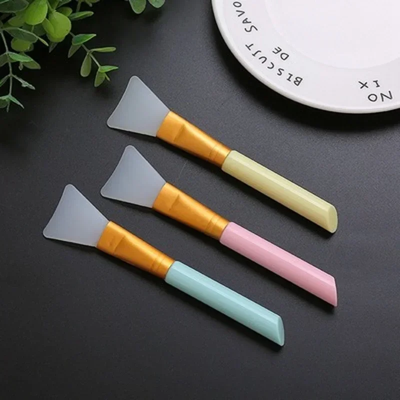 แปรงซิลิโคนแต่งหน้าแบบคลาสสิกสำหรับมืออาชีพ ใช้สำหรับผสมมาส์กหน้า ดูแลผิวหน้า คุณภาพสูง จัดส่งฟรี