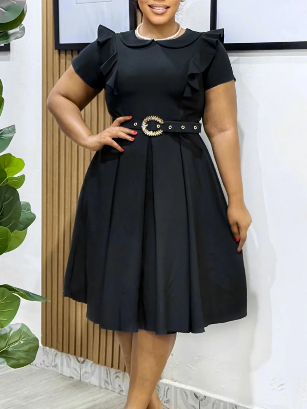 New 2025 Women's Solid Color Short-Sleeved Shirt Dress Baby Collar Ruffled Hem Fashionable Elegant Women's Clothing