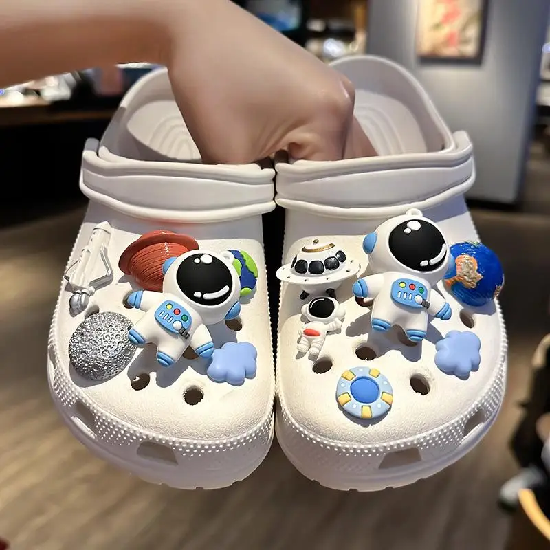 MINISO Cartoon Planetary astronauts Shoe charms DIY 3D stere Shoe Flower Decorative Buckles Detachable Children gift