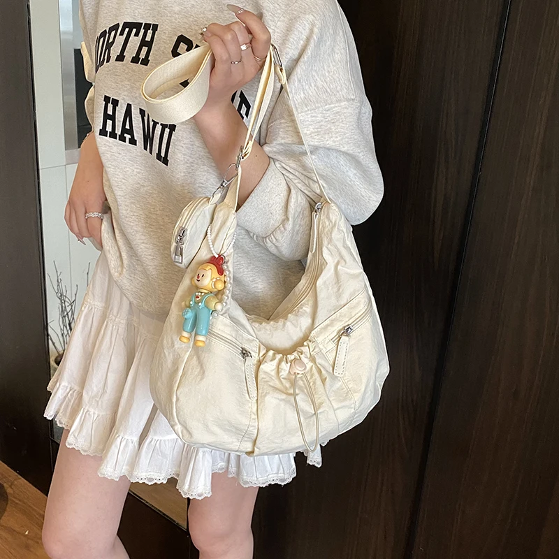 

Модная сумка через плечо Женская сумка из мягкой кожи с ремешком-цепочкой Элегантная и шикарная