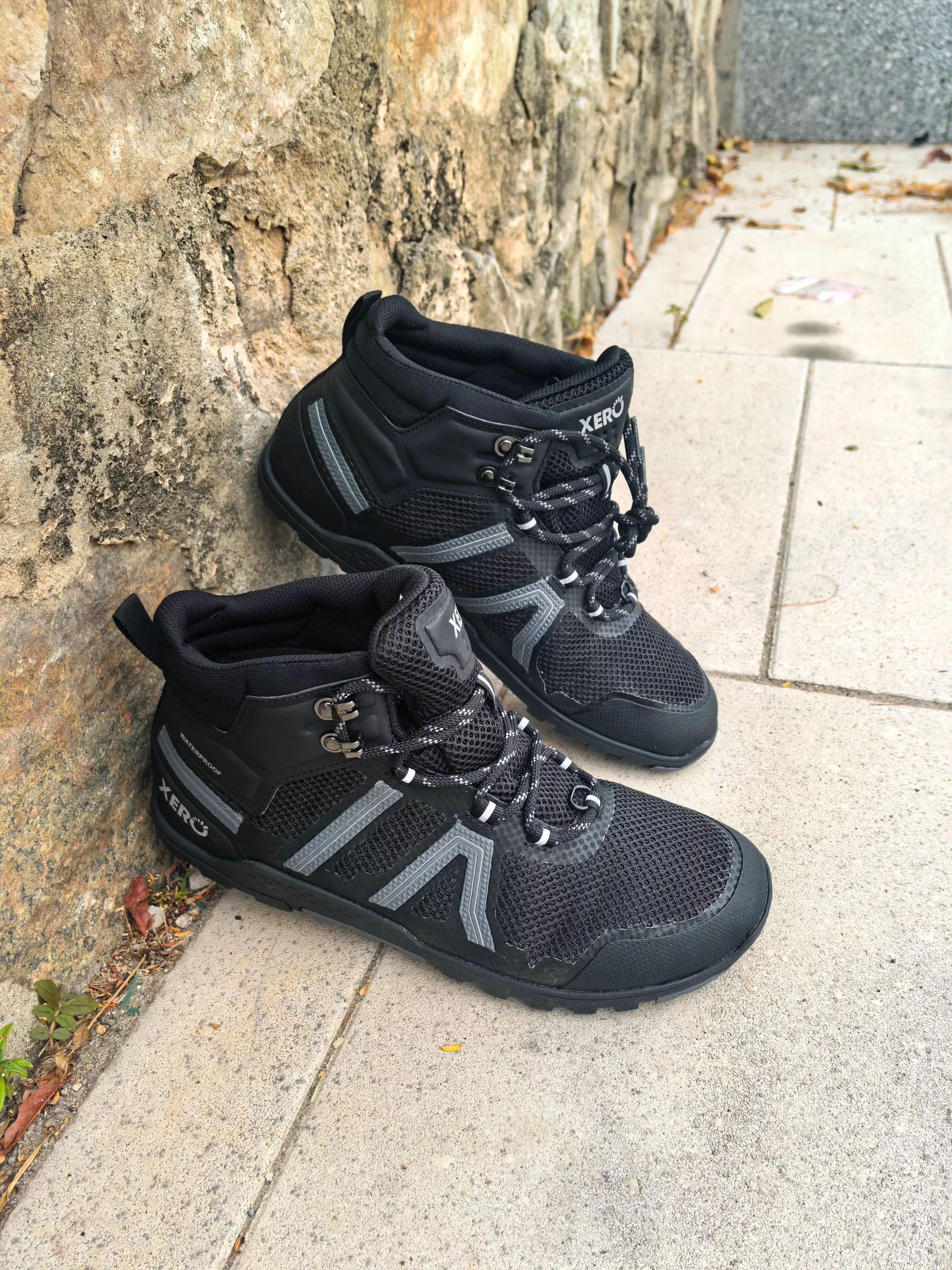 Autumn trail running shoes Men's anti-slip walking and jogging shoes Men's high-top outdoor sports shoes