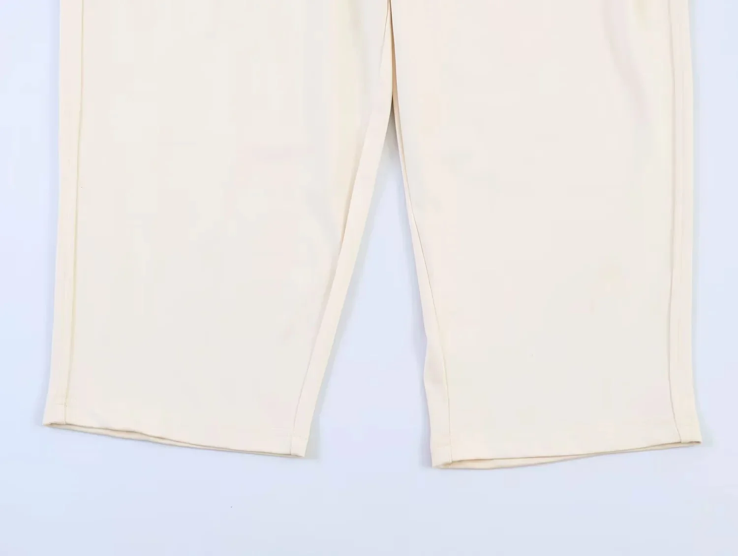 KONDALA Damen Freizeit-Hosen-Set Patchwork T-Shirt Elastische Taille Taschen-Hose Neue Mode 2026 Frühling Sommer Sportliches Urlaubs-Set – Detail 22