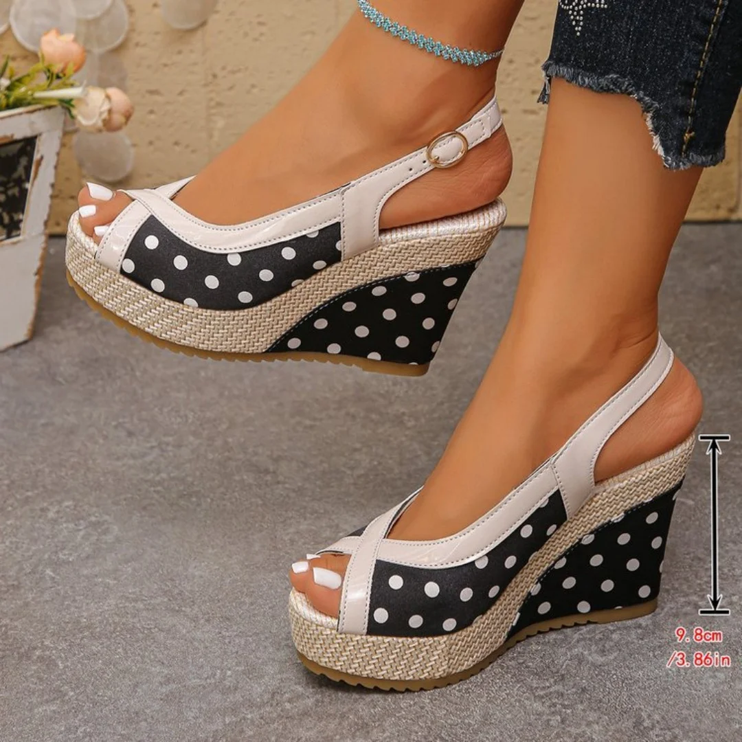 

Women's Large Slope Heel Summer Sandals Thick Bottom Roman Style Comfortable Breathable Footwear