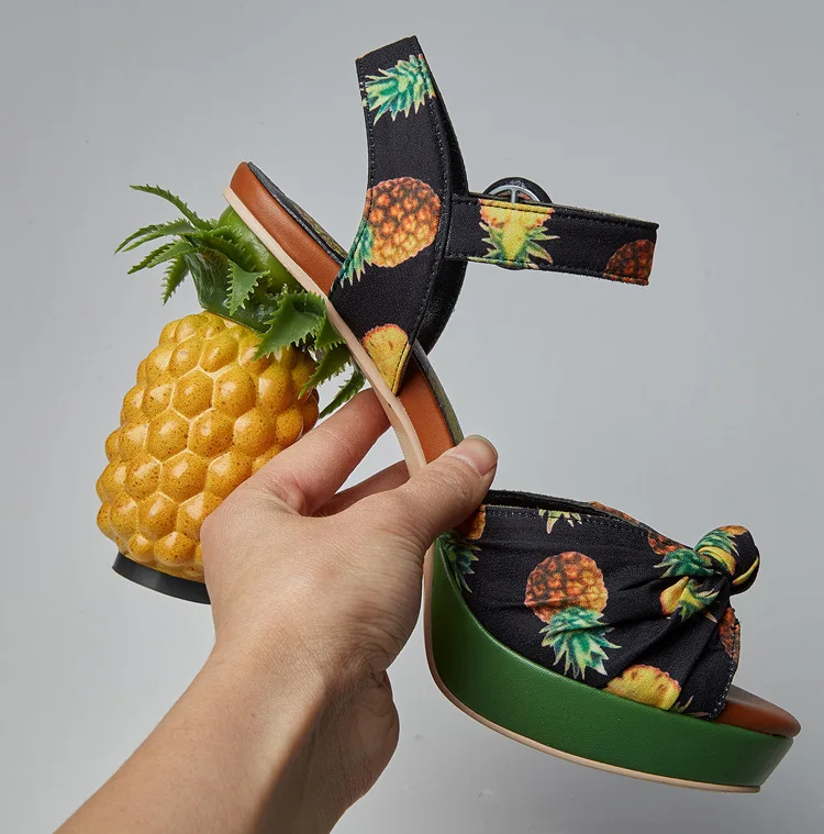 Bohemia Pineapple Heel Sandals Summer Platform Pink Black Printing Fruit Pineapple Sandal Woman Chunky Heels Ankle Strap Shoes