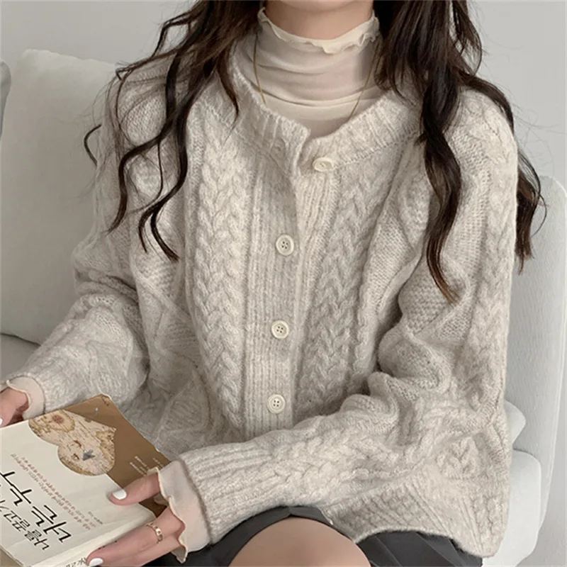 Autumn Keep Warm Knitted V-neck Long Sleeve Women's Cardigans Sweater Coat Europe And America Fashion Solid Casual Tops E1020