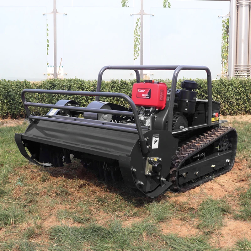 

New Arrival Mini Farm Flail Lawn Mower 800mm 1000mm 1200mm RC Home Robotic Diesel Power Crawler Lawn Mower for Grass Cutting
