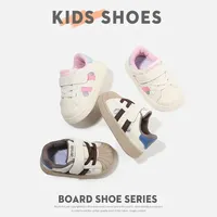 Girls Cotton Shoes Fleece Lined Soft Bottom Warm Winter Children Footwear Baby Girls Boys Slip-On Shoes Comfortable Kids Sneaker